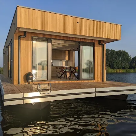 Luxury Houseboat 6p On Kagerplassen With Tender Botel Kaag